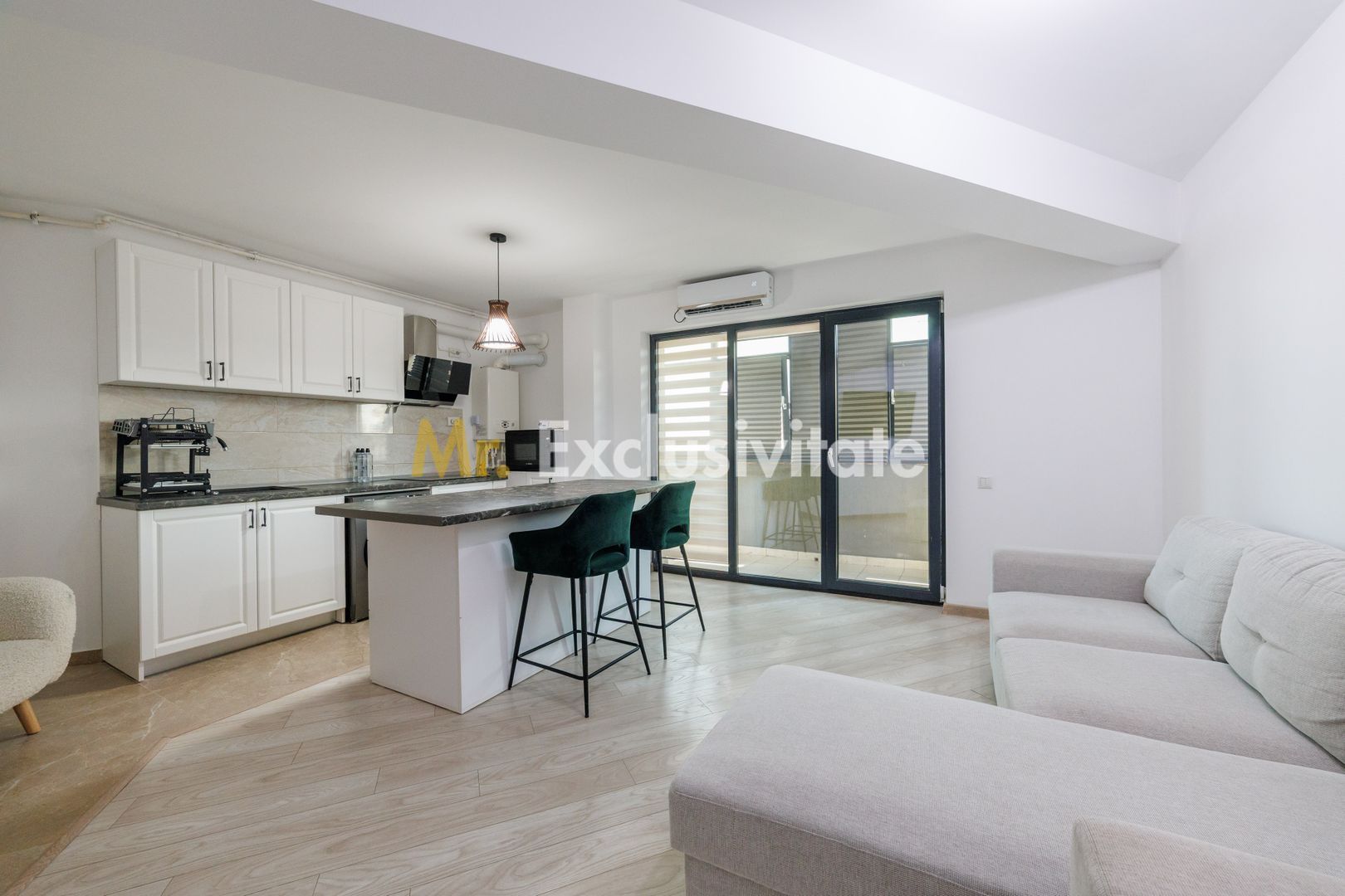 Apartament modern, 66 mp, 3 camere – zona Hermes Nord - imaginea 3