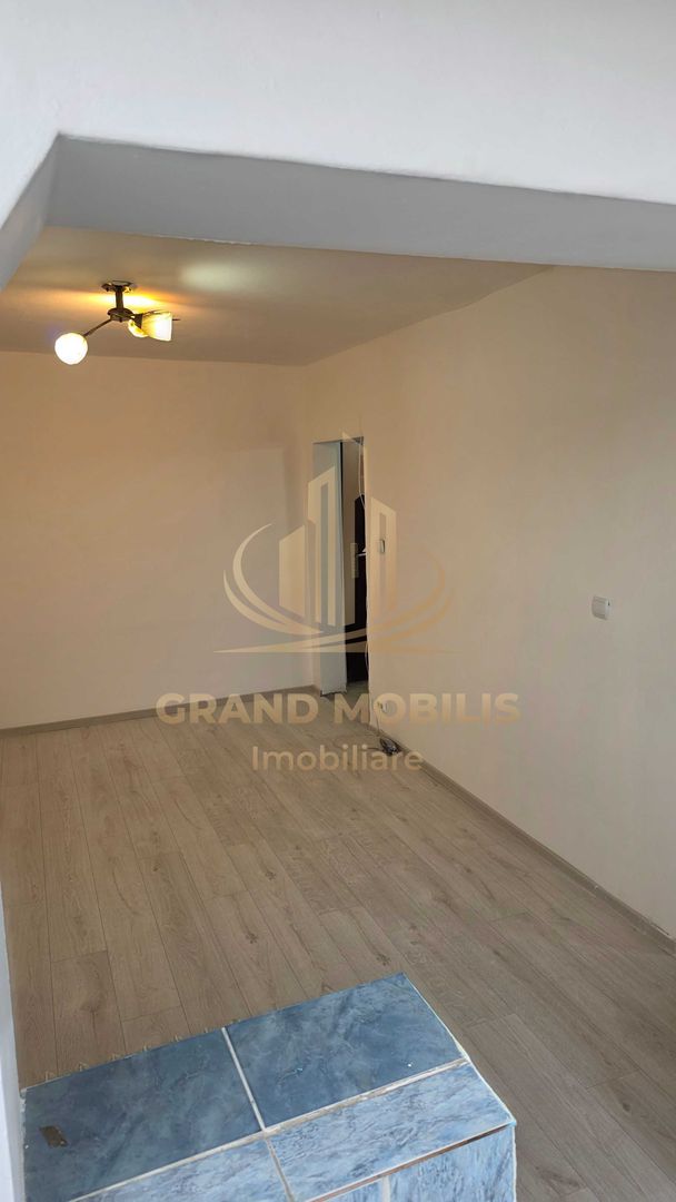 Garsonieră 22 mp + balcon 2,21 mp, etaj 2, Dâmbovița - imaginea 3