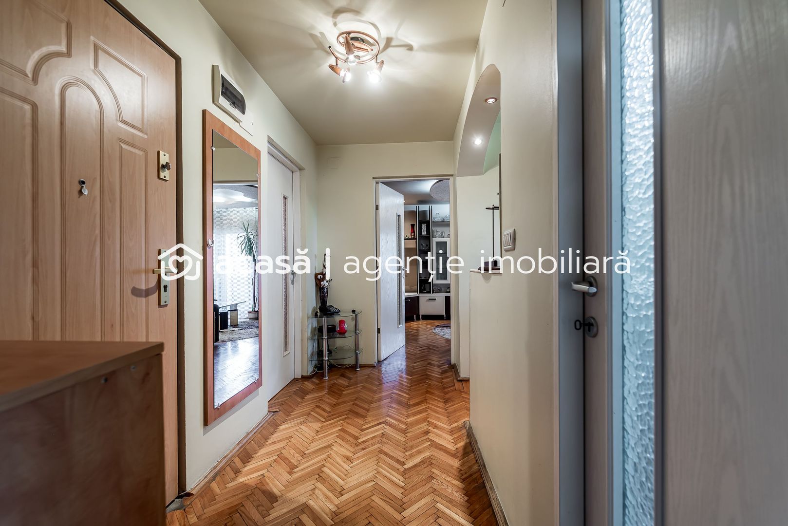 Imagine 7 - Apartament 3 camere Micalaca 300. Vedere superbă spre Mureș