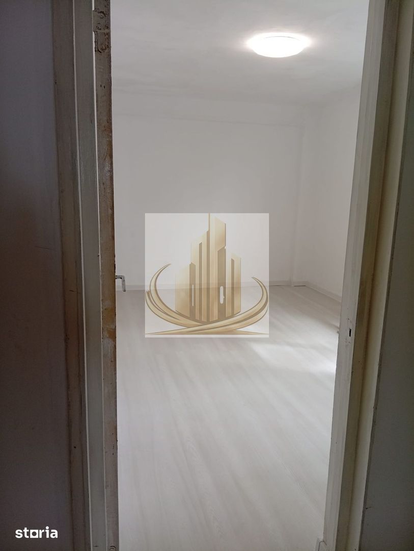 Apartament 2 camere decomandat, renovat - imaginea 2