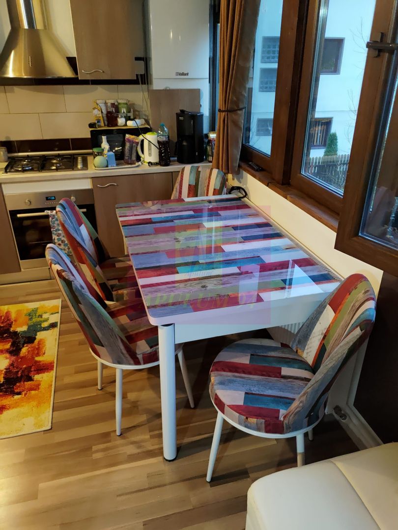 Apartament 3 camere de vanzare in Busteni 5 min partia Kalinderu