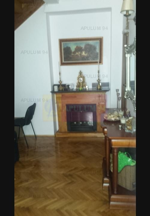 Vanzare vila Drumul Sarii.