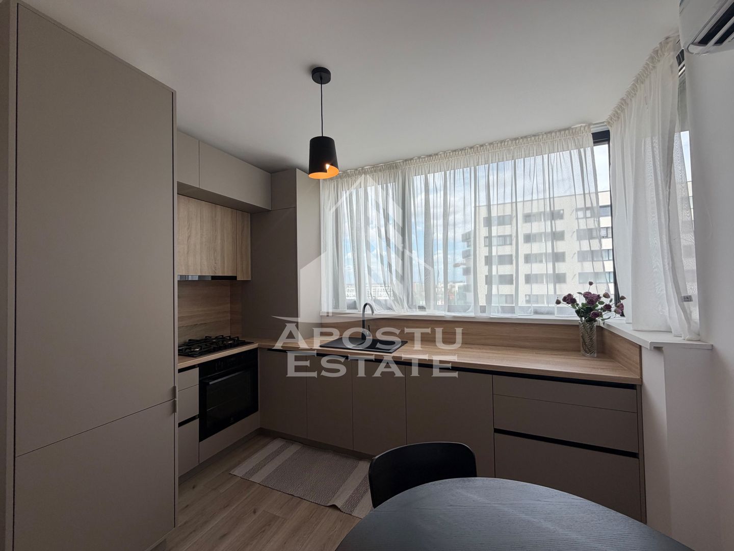 Apartament cu 2 camere de vanzare , X-City Towers , Timisoara - imaginea 9