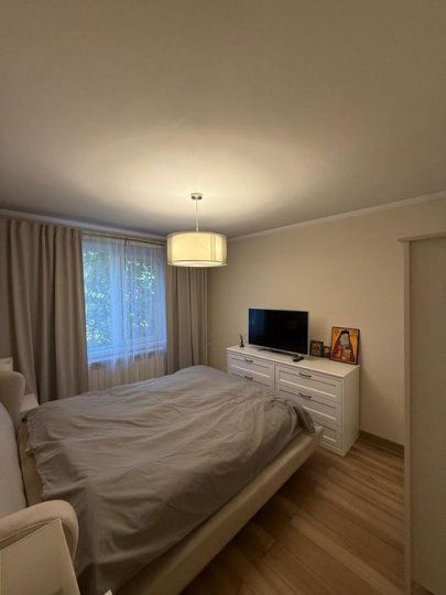 Vand Apartament de 3 Camere Zona Rahova - imaginea 4