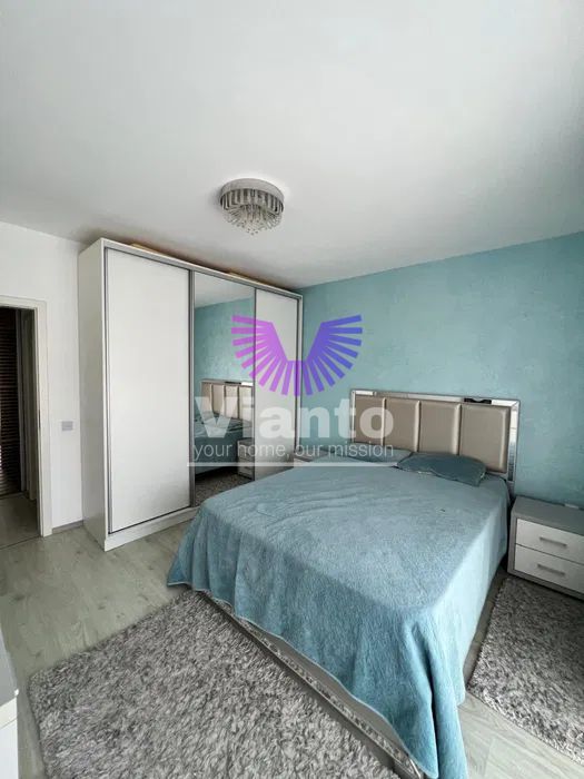 Apartament 3 camere de inchiriat Doamna Stanca