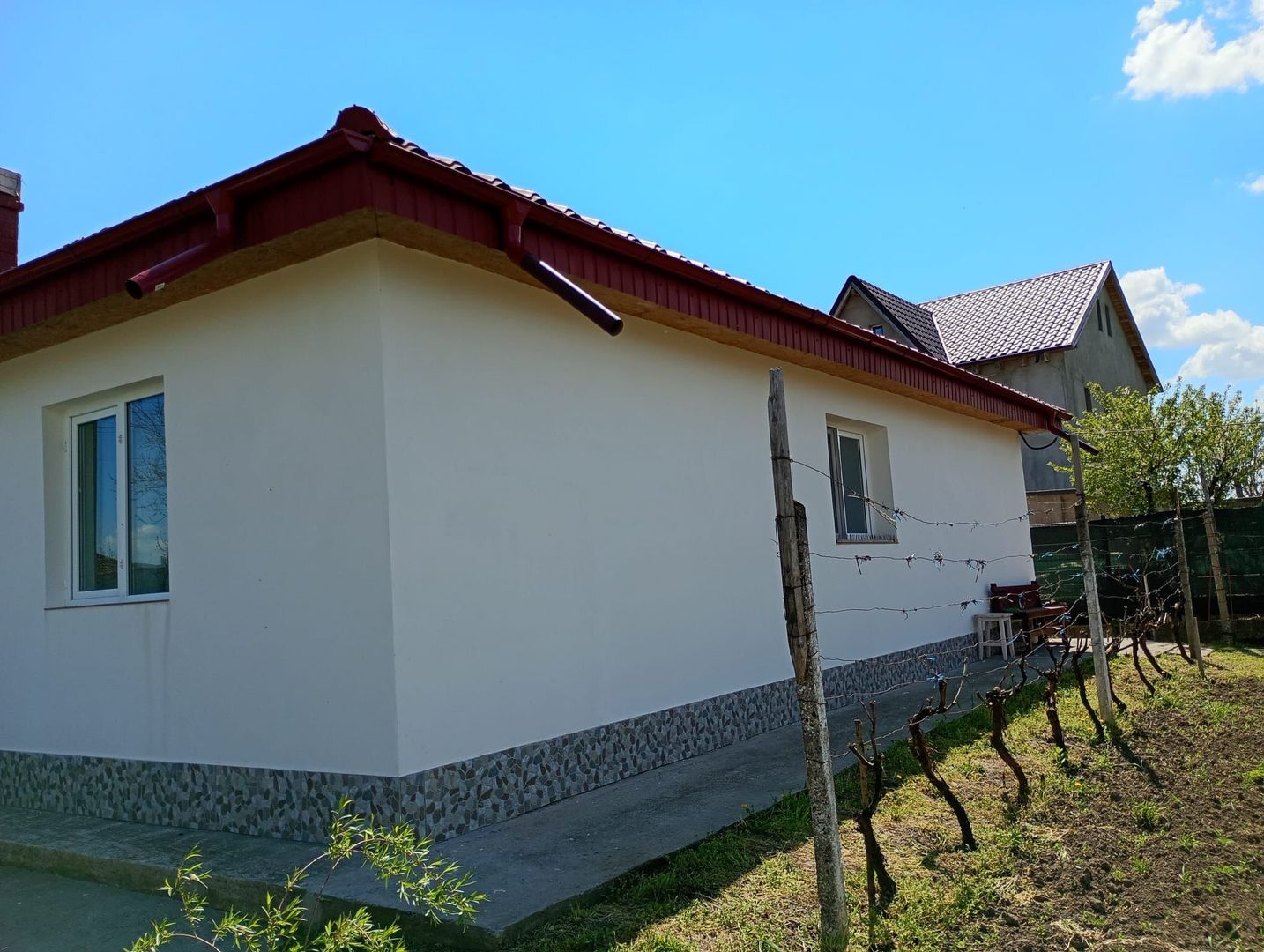 Casă 3 camere, în Tulucești - imaginea 10