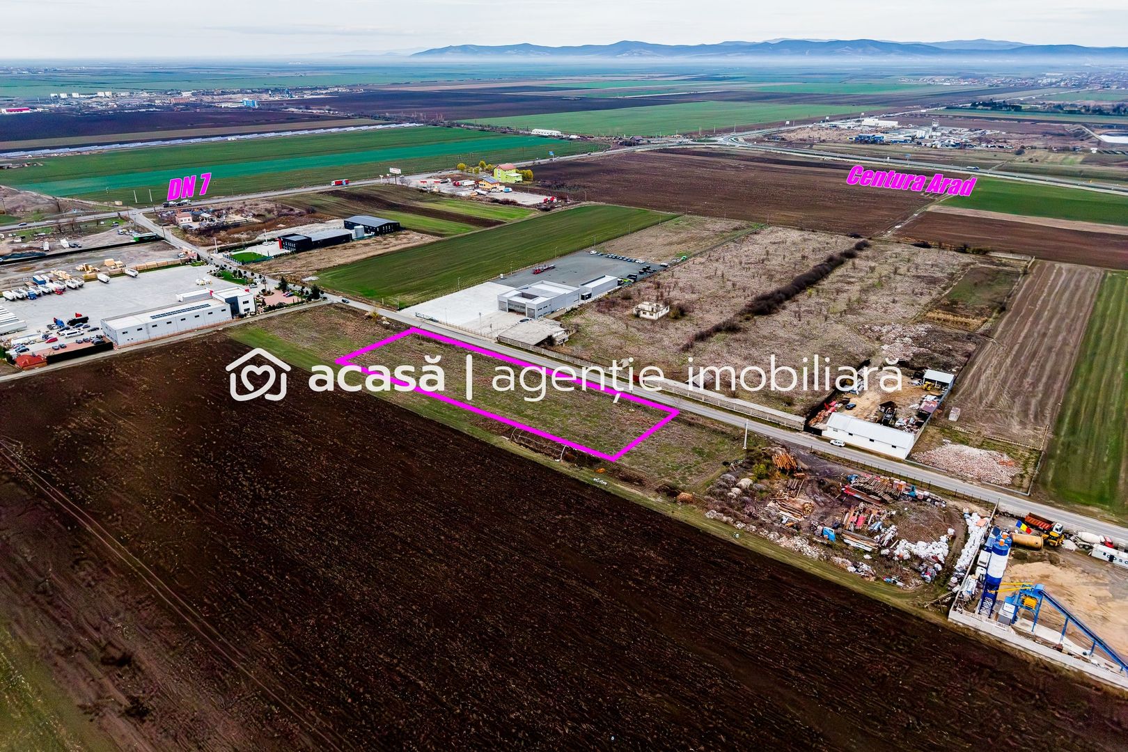 Imagine 2 - Teren cu acces DN7 și A1, ideal pentru dezvoltări industriale