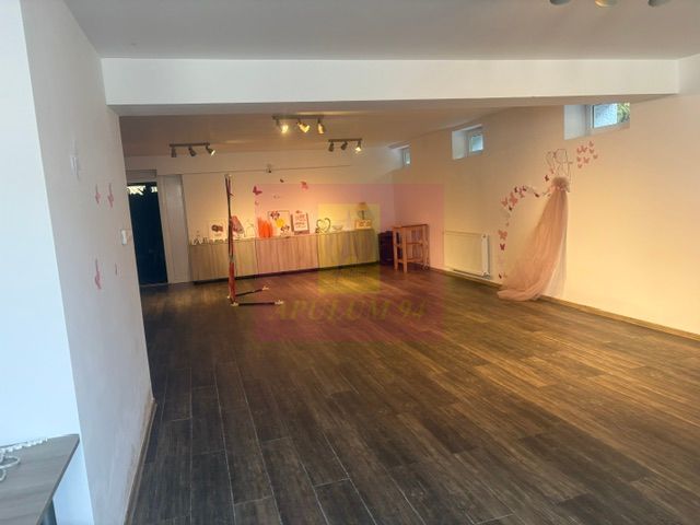 Vila D+P+1+M cu teren 446 mp Drumul Sarii. - imaginea 17