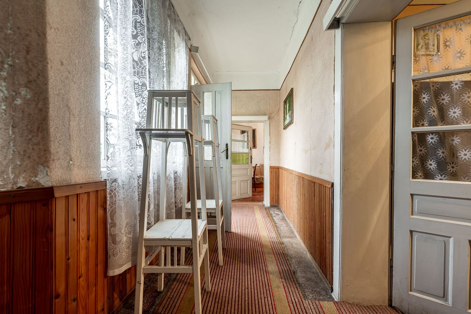Imagine 8 - O gospodărie rurală definită prin teren și libertatea spațiului