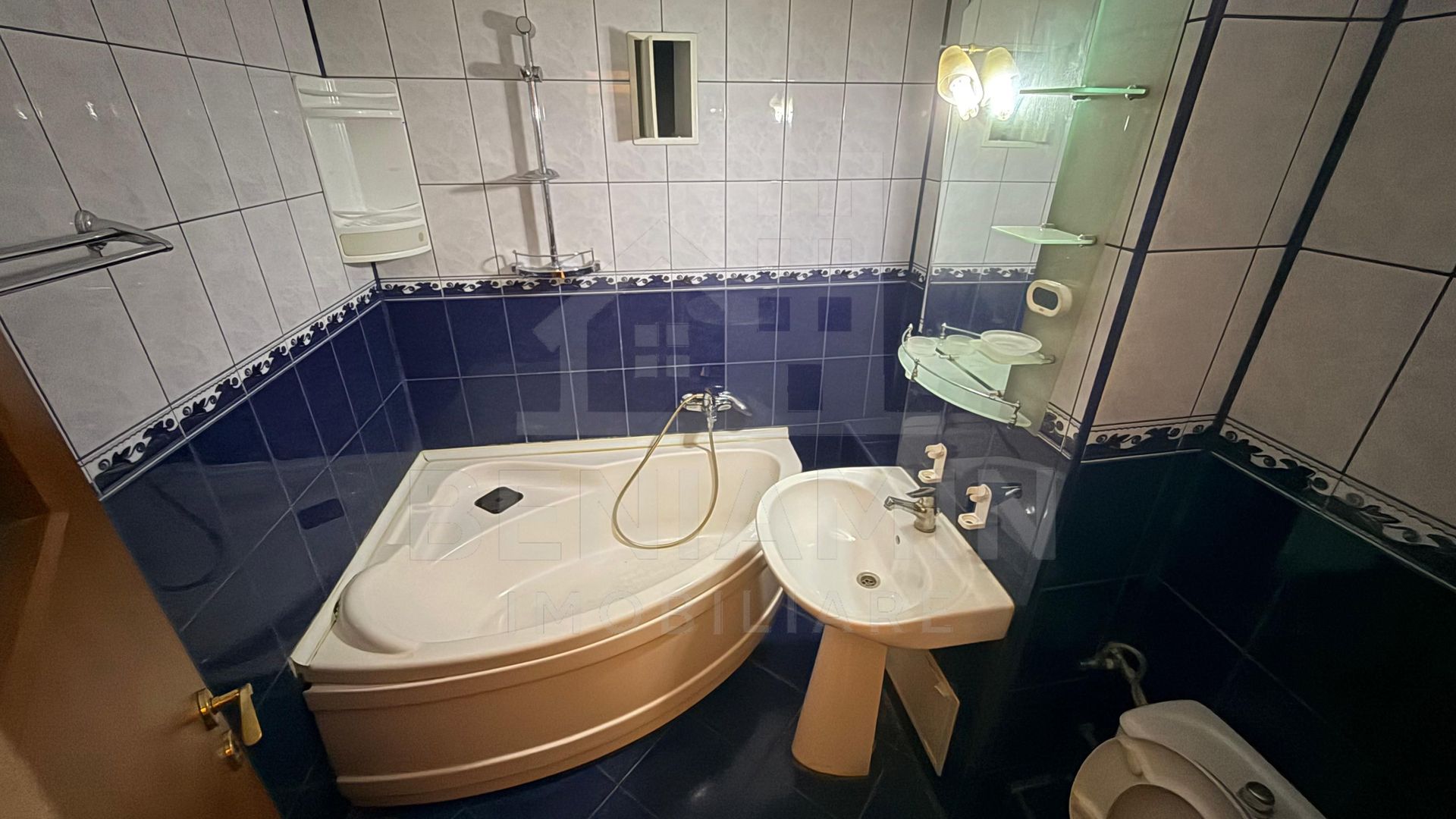 Apartament-Modern-55mp-Lapus-Etajul-2/4-Complet Reconditionat in 2025 - imaginea 8