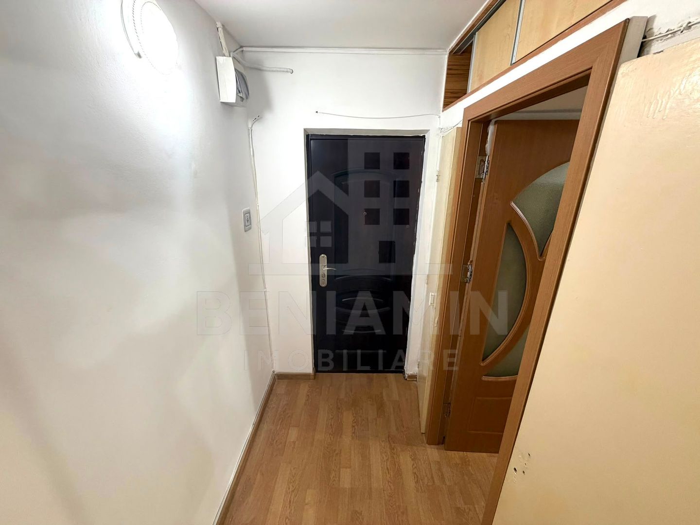 Apartament 2 camere etaj 1 cu teava de gaze 41mp Craiovita - imaginea 6