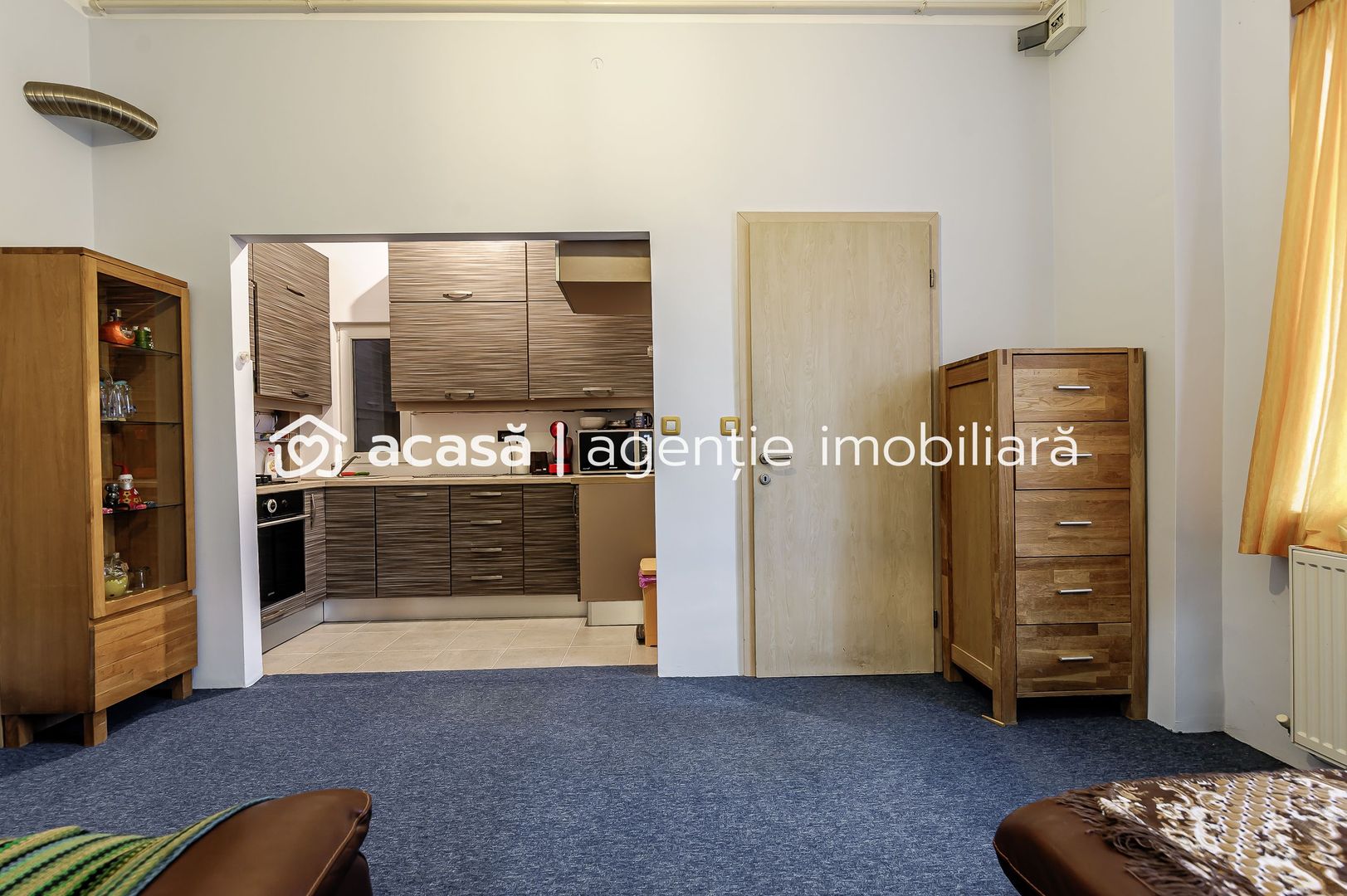 Imagine 4 - Apartament în Piața Catedralei, 93 mp utili.