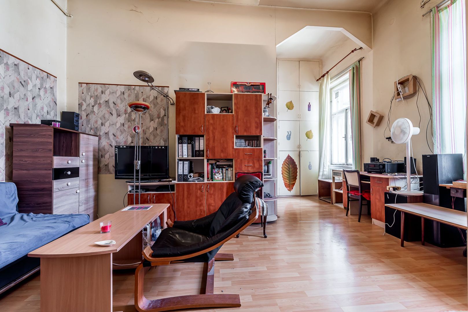 Imagine 4 - Rezervat Apartament 98 mp pe bulevardul Decebal, fatada renovata