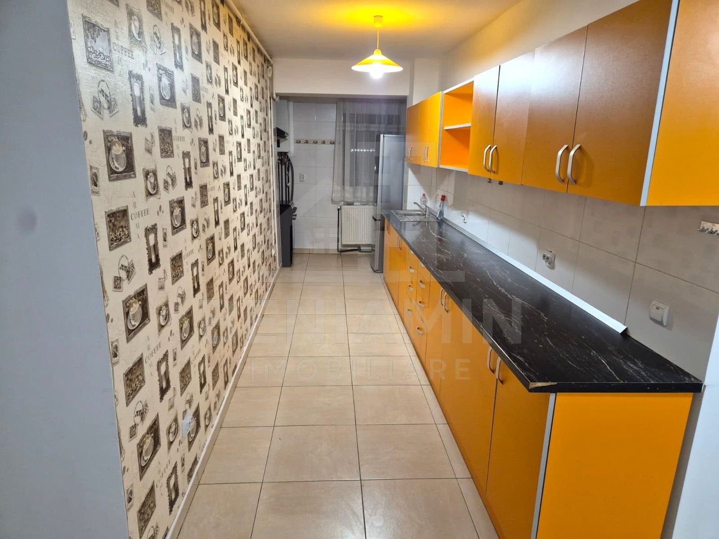 2 Camere - Decomandat - 79mp - Mobilat - Centrala - Etaj 3 - Ghimbav - imaginea 3