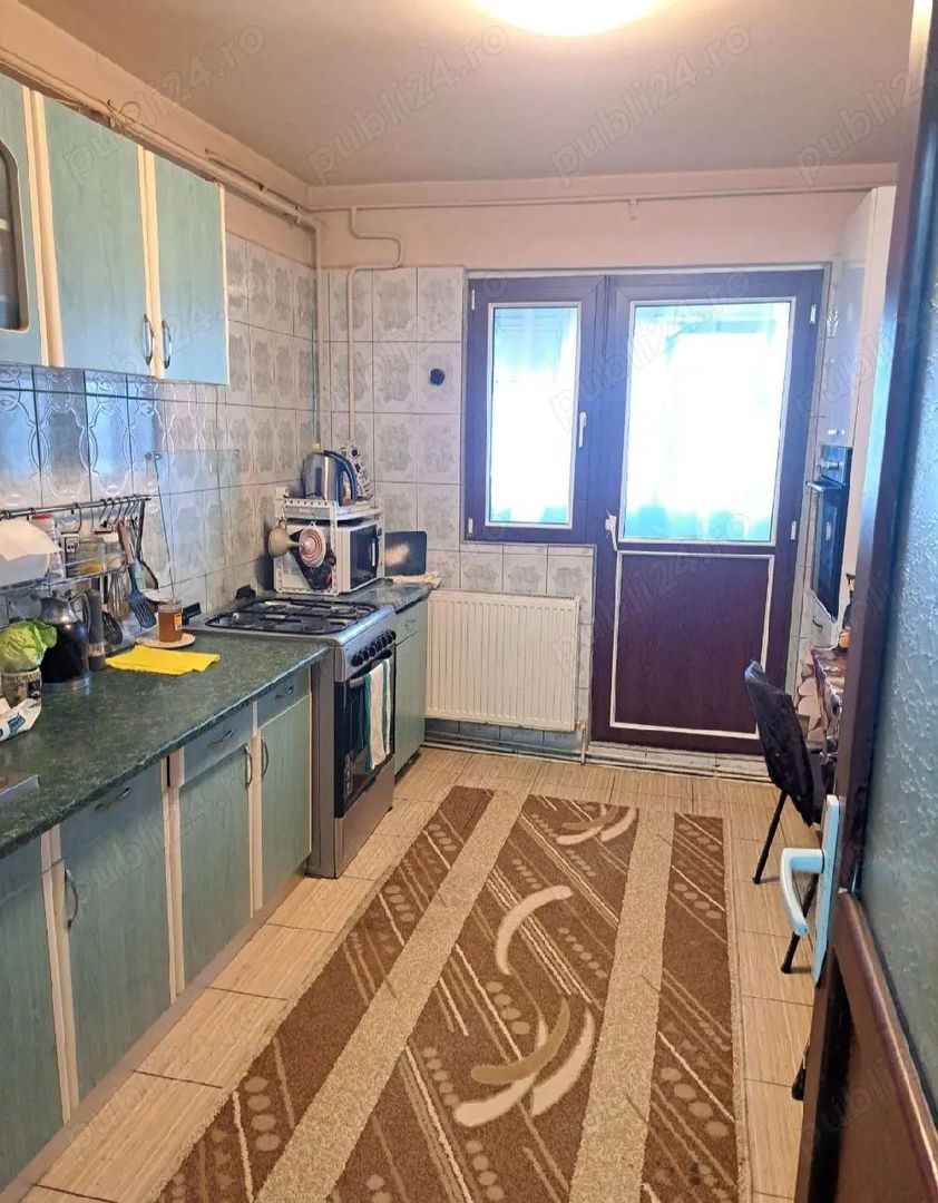 Apartament 4 camere Rahova-Sebastian-Centrala Proprie