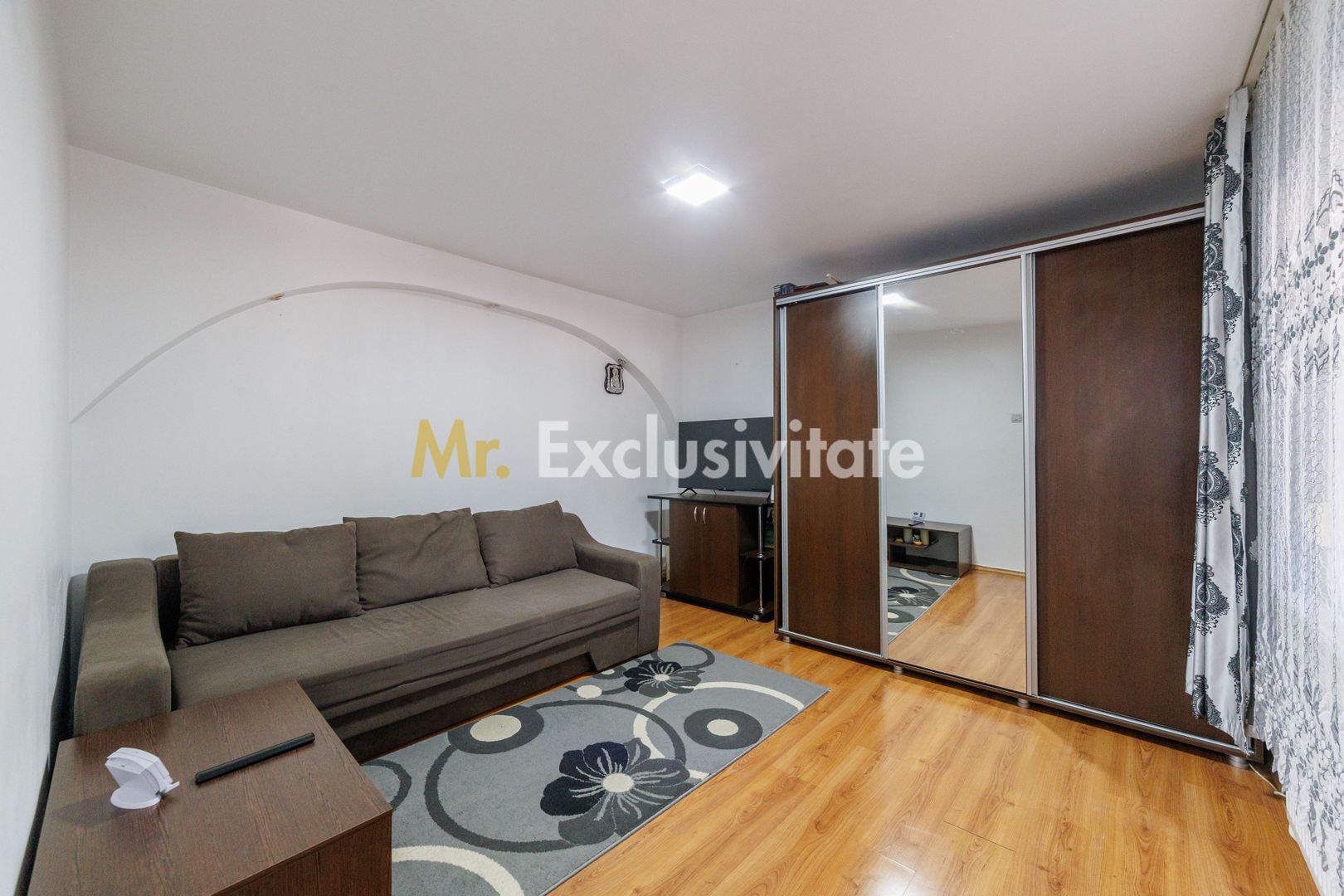 Casa la pret de garsoniera | Zona Lunca Argesului – Scenic, Pitesti - imaginea 3