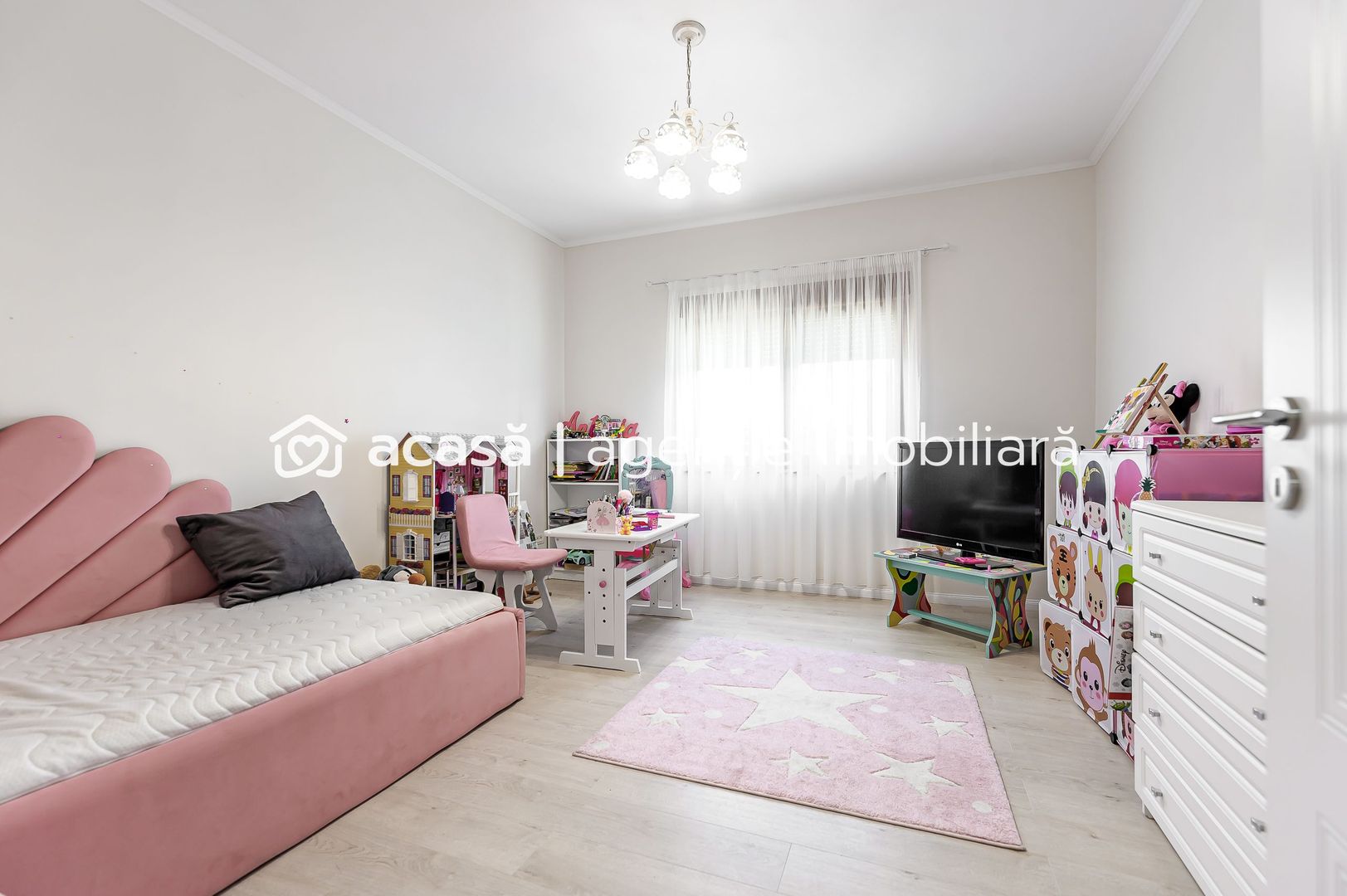 Imagine 5 - Vilă nouă superbă tip mediteranean, zona exclusivistă Tabacovici