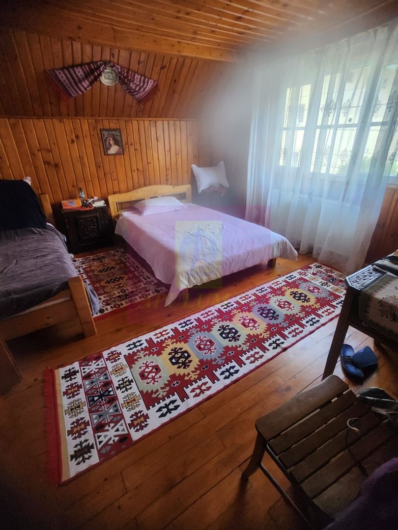 Vila de vacanta de vanzare in Busteni - Zona Zamora - imaginea 26