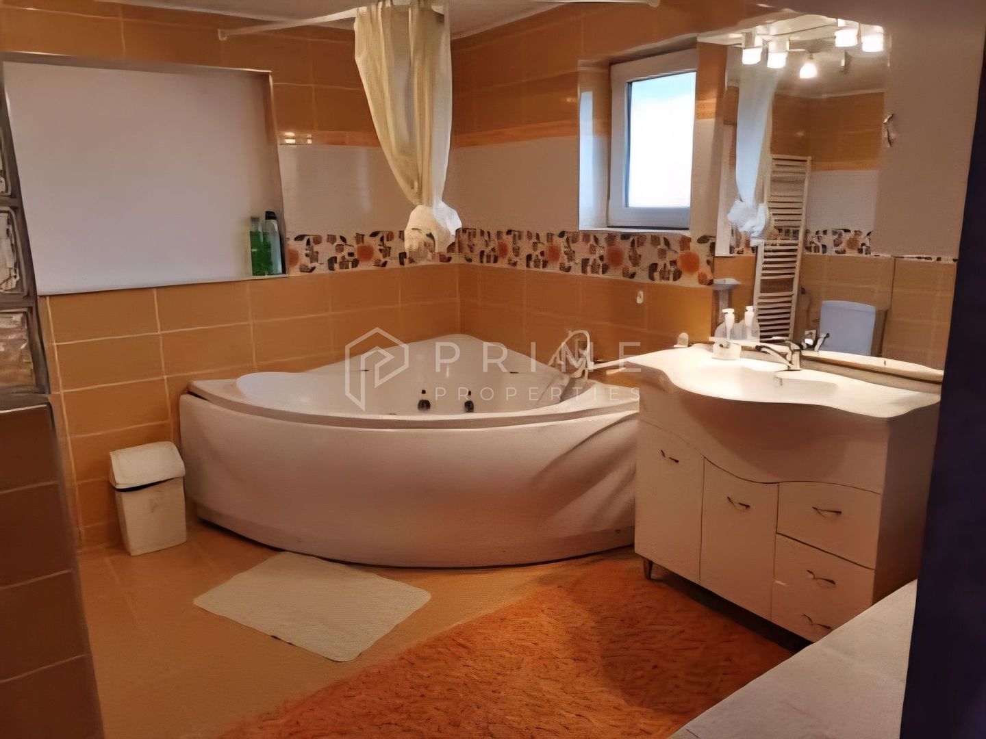 Casă individuală 310mp utili, 8 camere, piscină - imaginea 11
