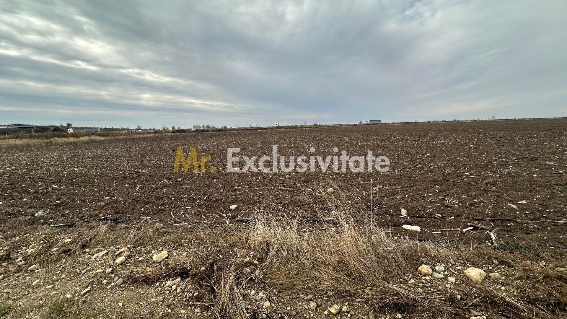 Teren extravilan de vânzare – în apropierea autostrăzii A1, km 80 - imaginea 4