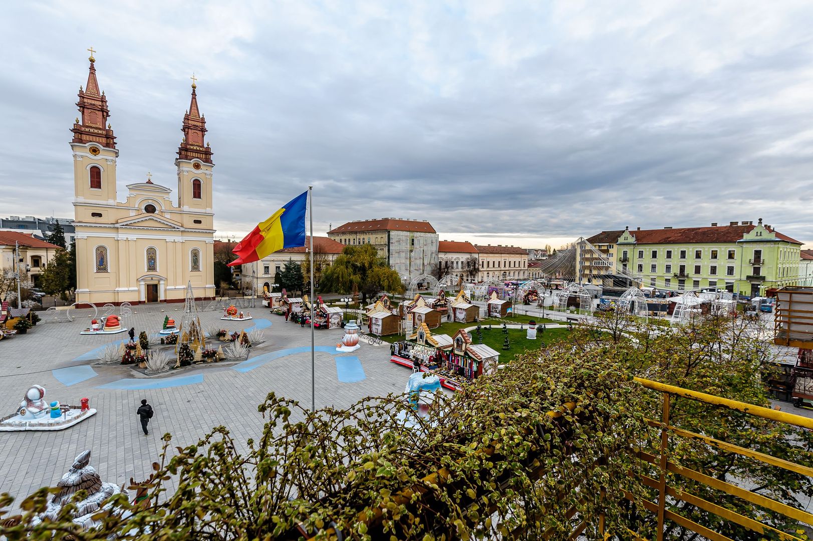 Apartament în Piața Catedralei, 93 mp utili.