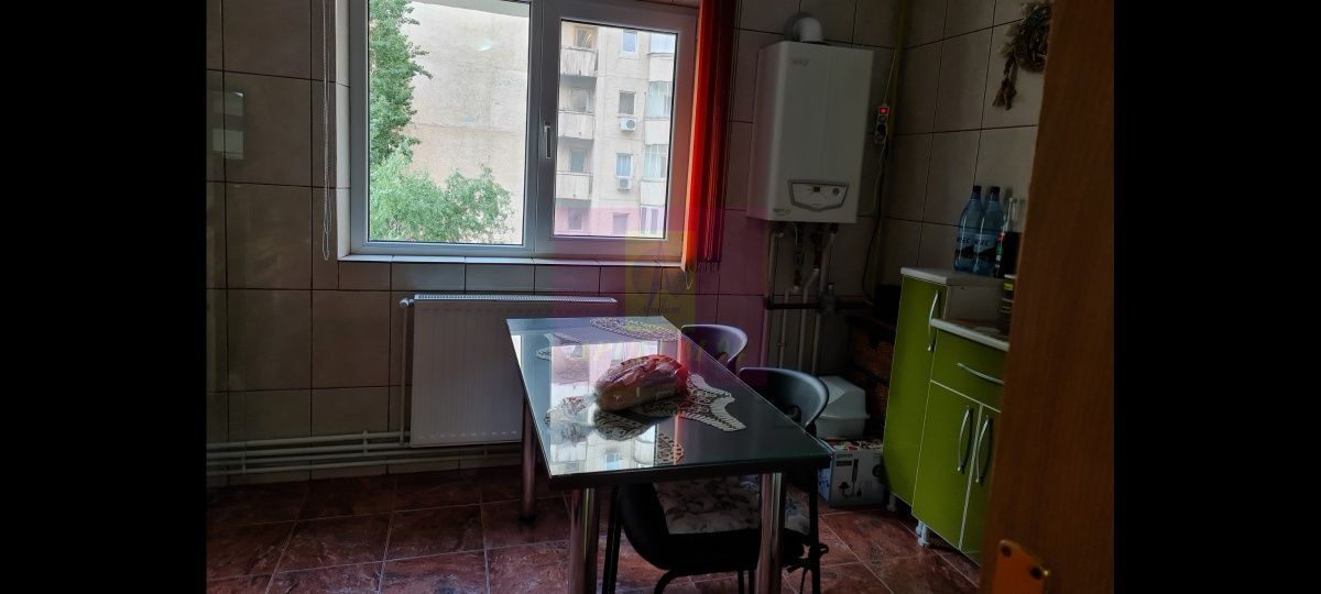 Vanzare apartament 3camere Nerva Traian - imaginea 3
