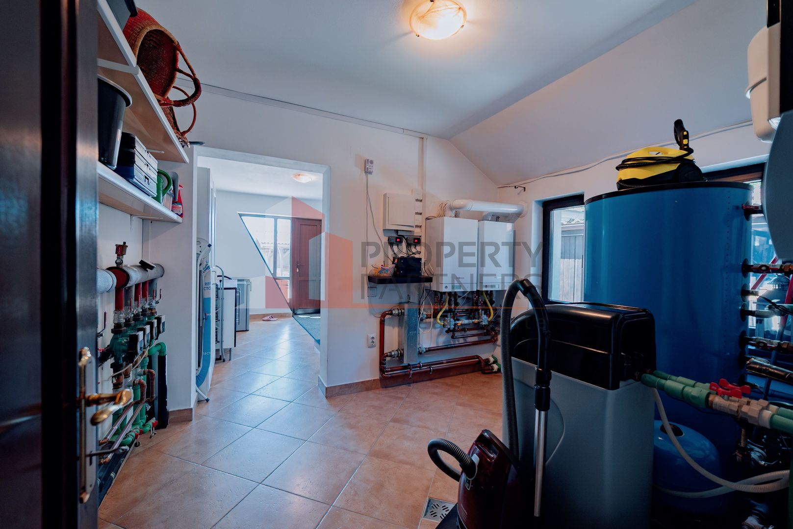 Proprietate premium în Ghimbav, la doar 10 minute de Brașov - imaginea 36