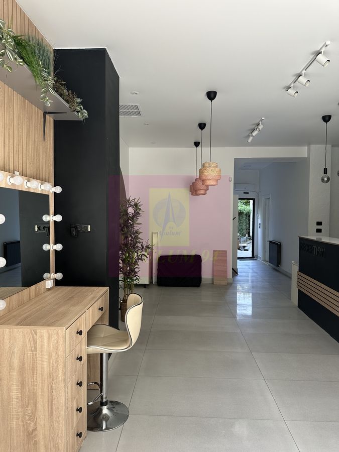 Spațiu comercial de închiriat – 176 mp | Vitrină și acces stradal - imaginea 4