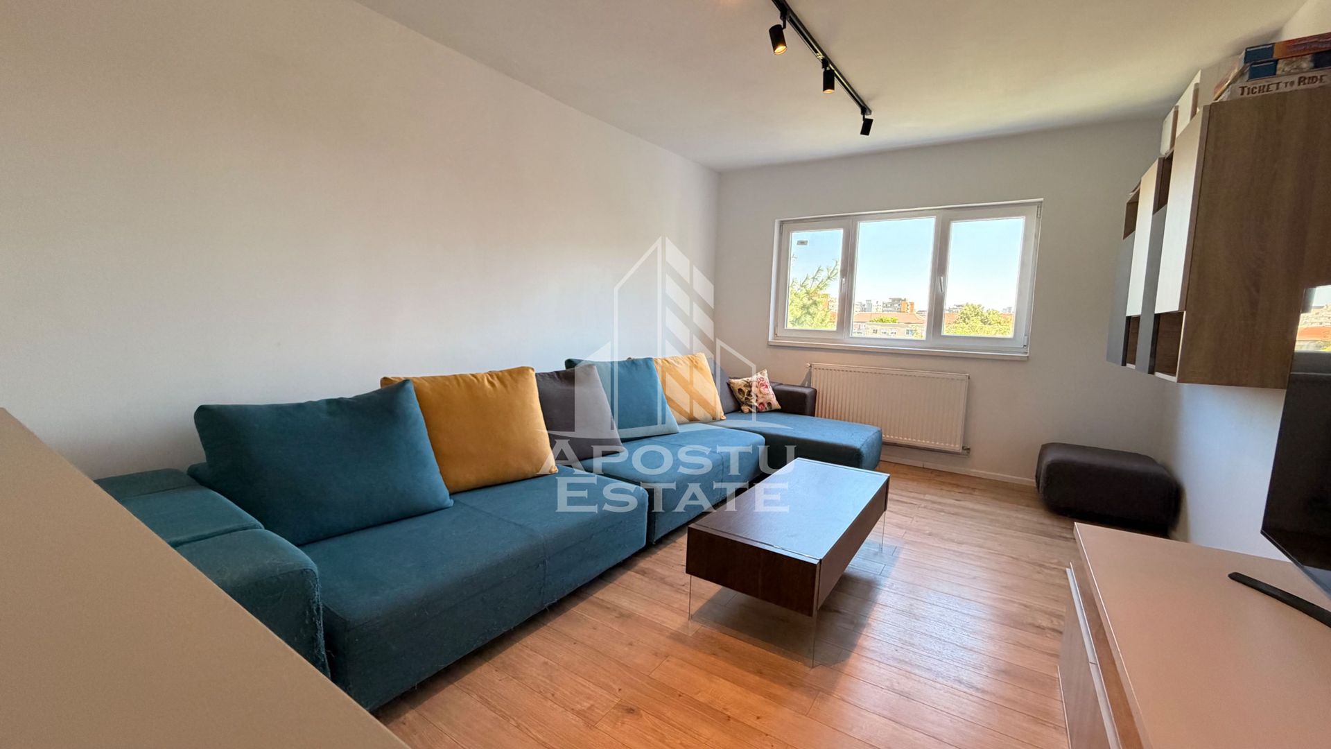 Apartament cu 2 camere in zona Mircea cel Batran - Cetatii - imaginea 3