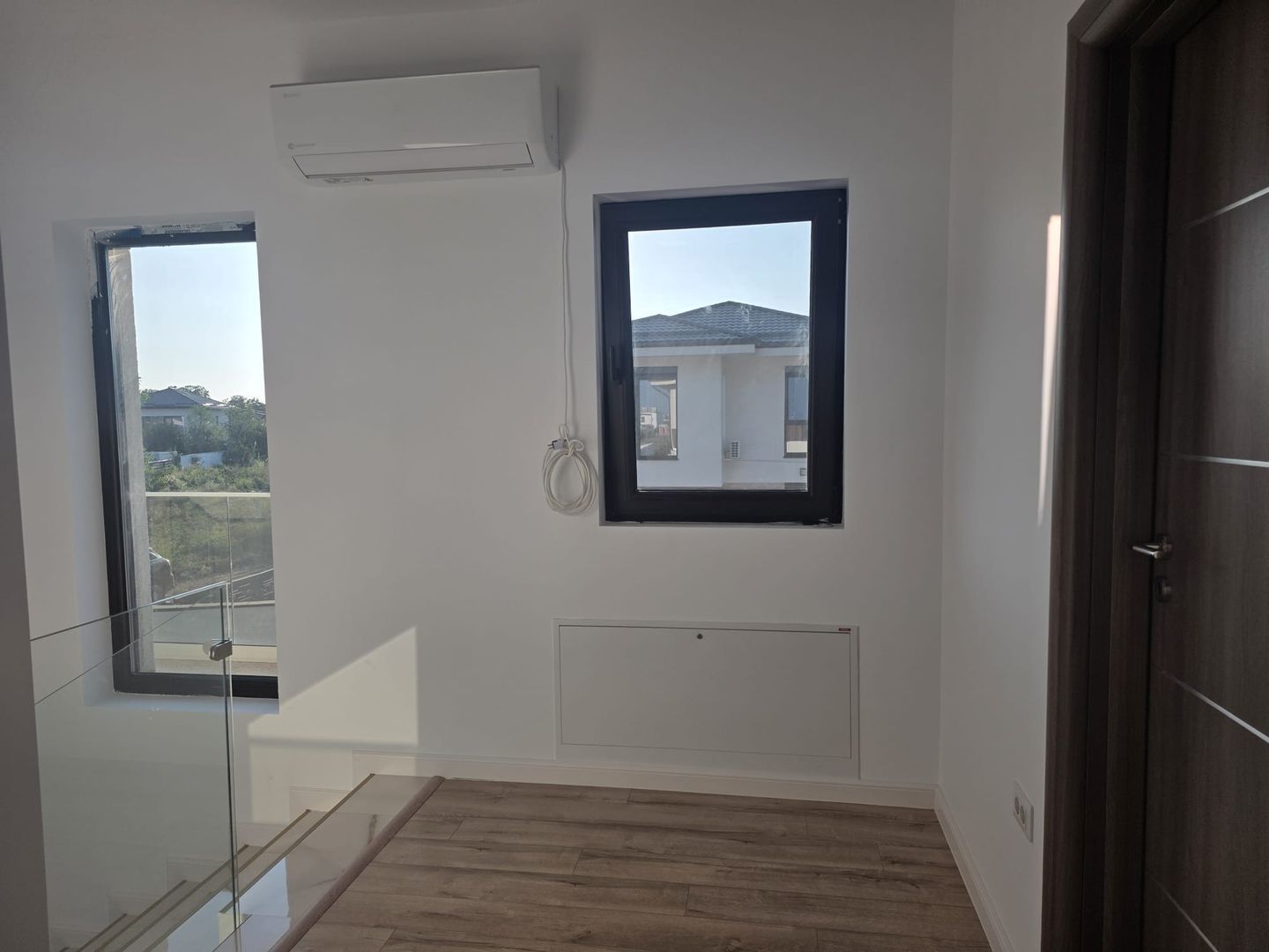 Vilă de Lux P+1 în Tunari –5 Camere, Finisaje Premium - imaginea 13