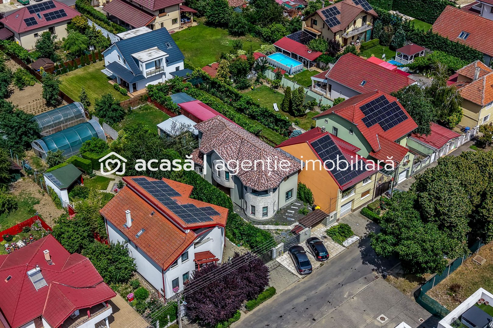 Imagine 2 - Vilă P+1 | Zona Subcetate | bazin, sală, pista biciclete în vecinătate
