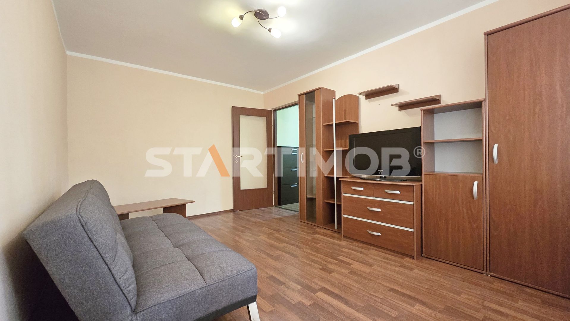 Apartament 2 camere cu parcare