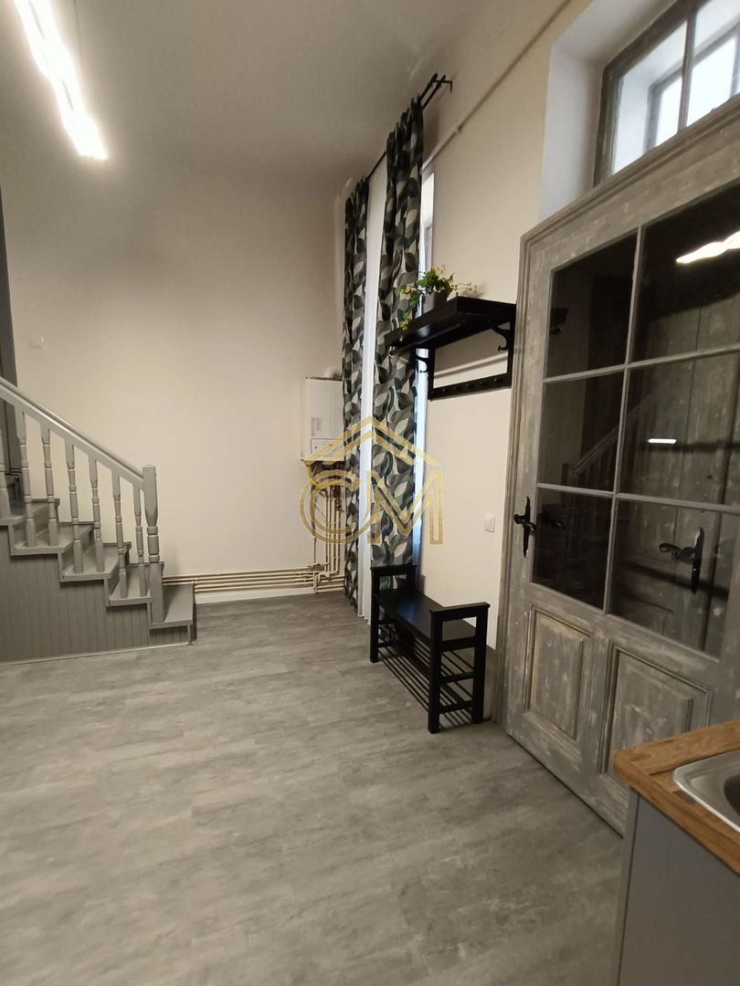 Apartament 4 Camere-Ultracentral-Etaj 1-Pivnita-82MPU - imaginea 4