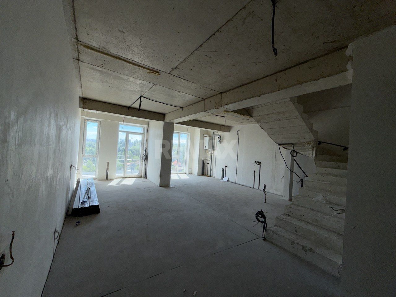Penthouse de vânzare cu 2 camere - imaginea 13