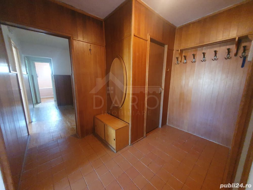 Vând apartament 4 camere in Dâmb - imaginea 10