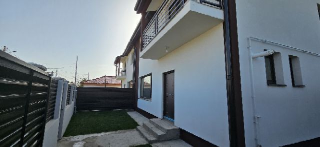 Cernica Balaceanca casa cuplata 4 camere de vanzare