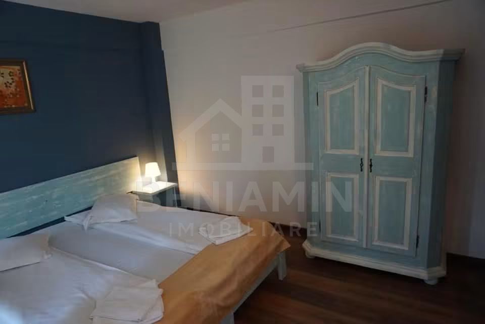 Pensiune Moieciu - 3000mp Teren - 12 Camere Plus Restaurant - Brasov - imaginea 5