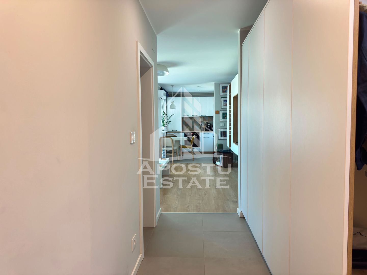 Apartament cu 2 camere, loc de parcare,in zona Aradului, Timisoara - imaginea 5