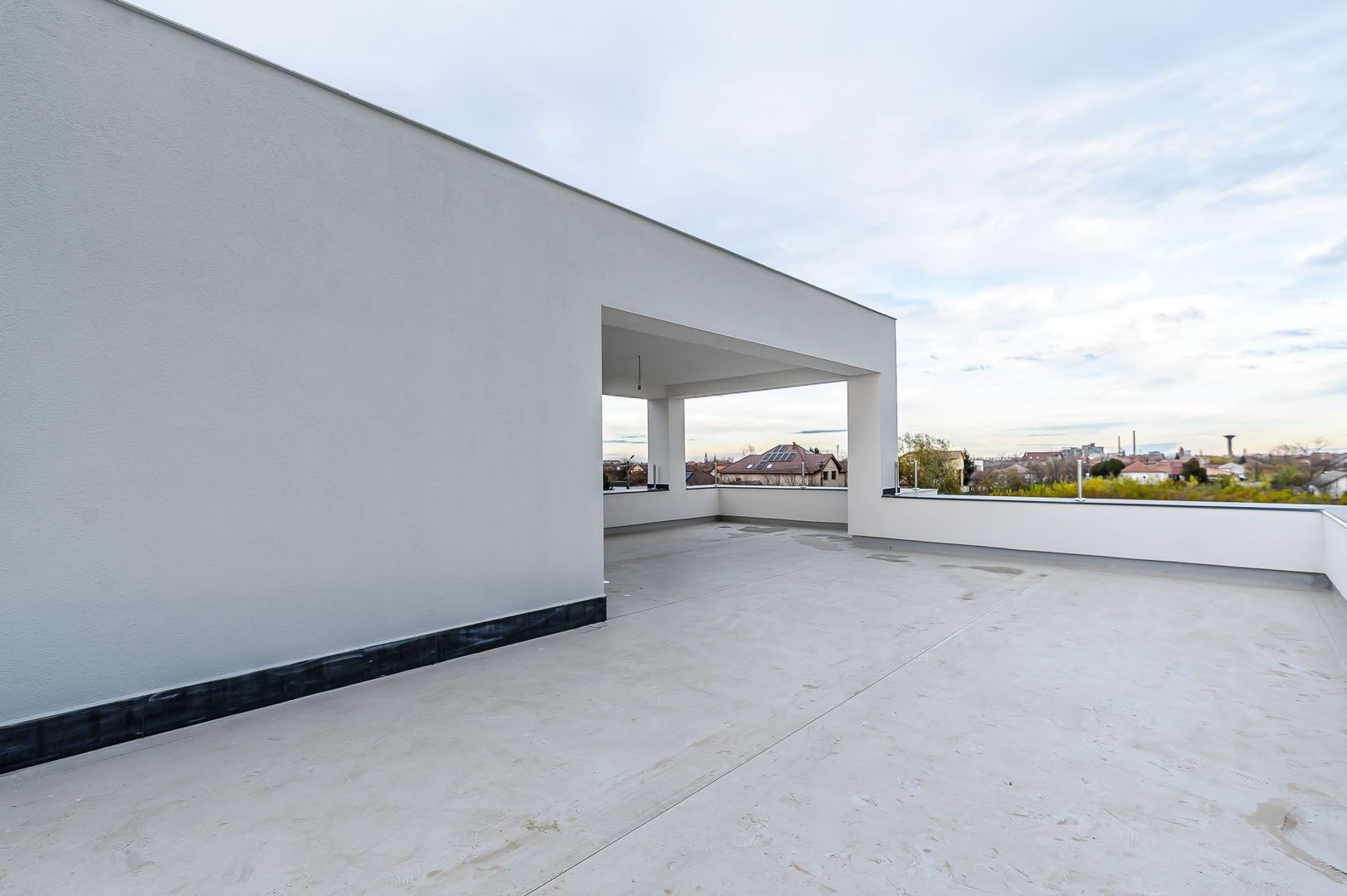 Imagine 3 - Vilă nouă cu terasă panoramică – design premium, 4 dormitoare, în Gai
