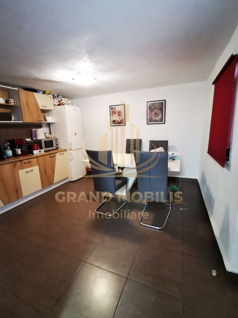 Casa individuala Mehala teren 740mp 200.000 Euro - imaginea 6