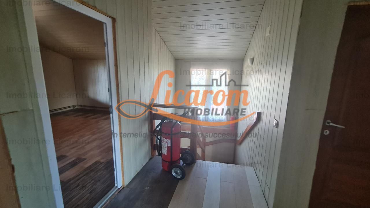 Proprietate in Cristian cu trei constructii+o fundatie,450000euro - imaginea 42