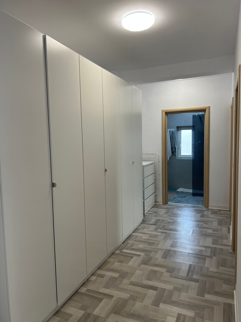 Apartament 3 camere | Prima închiriere | 72 mp utili + balcon 13 mp | - imaginea 2