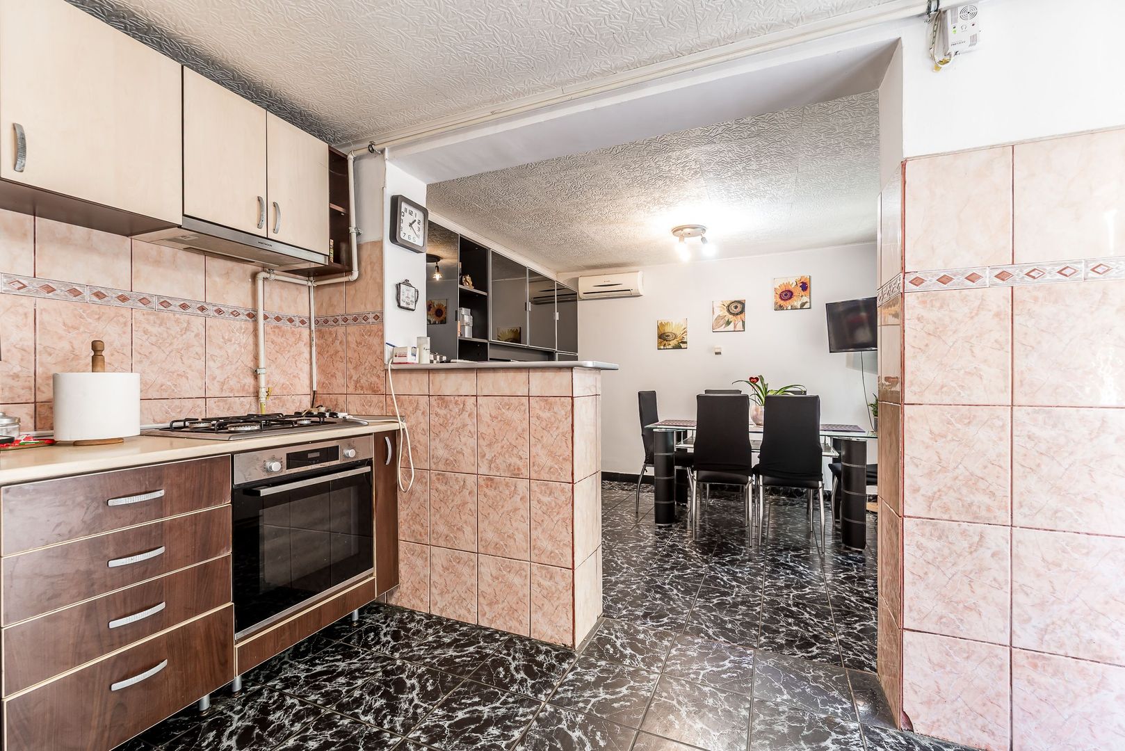 Imagine 11 - Casă în Vlaicu cu garaj și teren de 376 mp, Arad