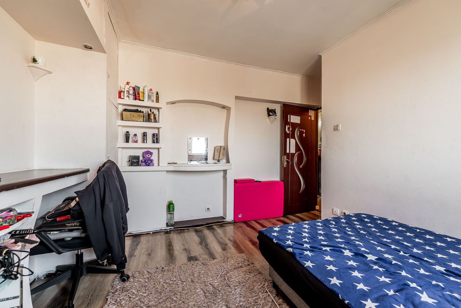 Imagine 18 - Apartament cu 5 camere pe Splaiul General Gheorghe Magheru, Micălaca