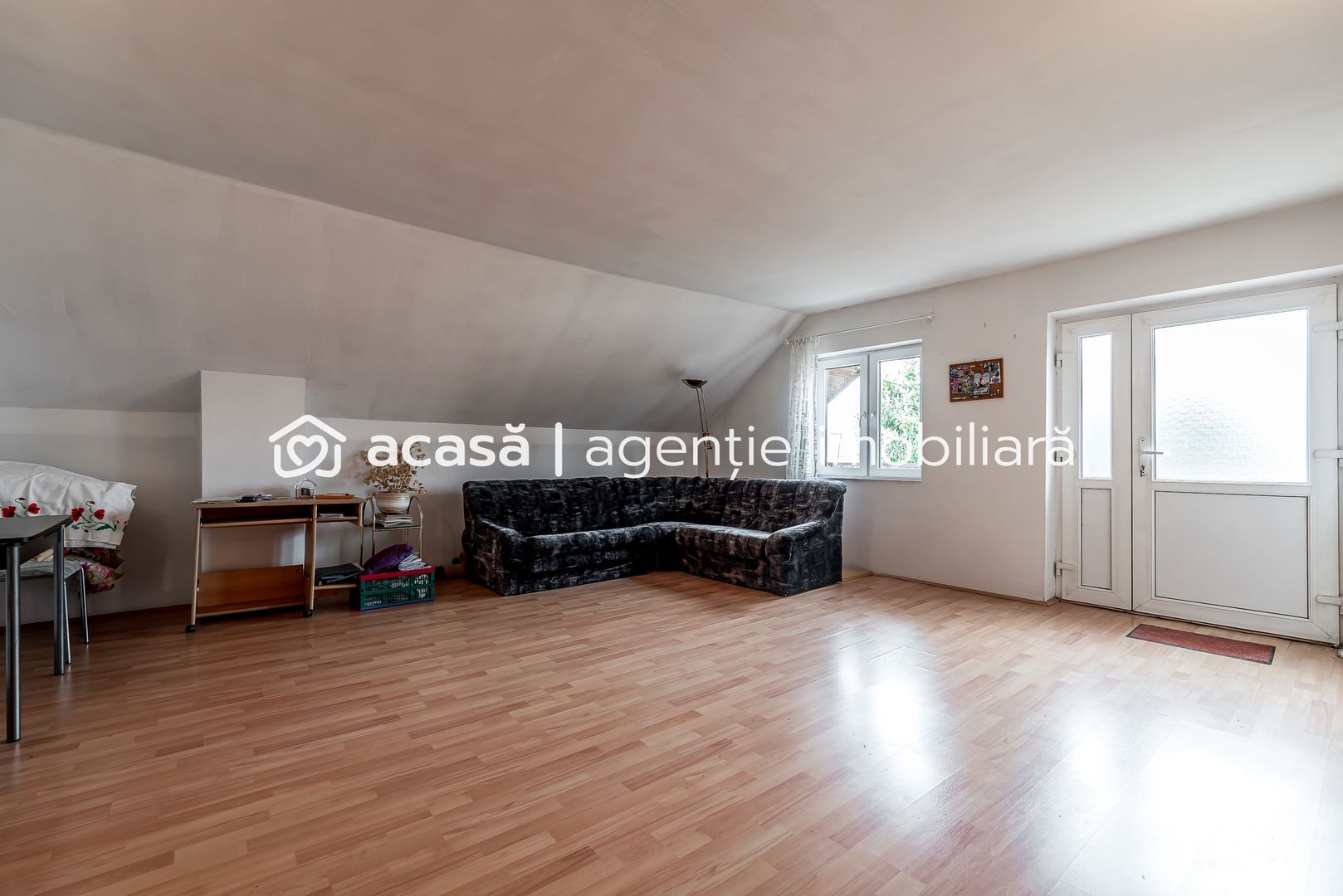 Imagine 12 - Casă 5 camere Aradul Nou Zona Tabacovici. Teren 360 mp și garaj