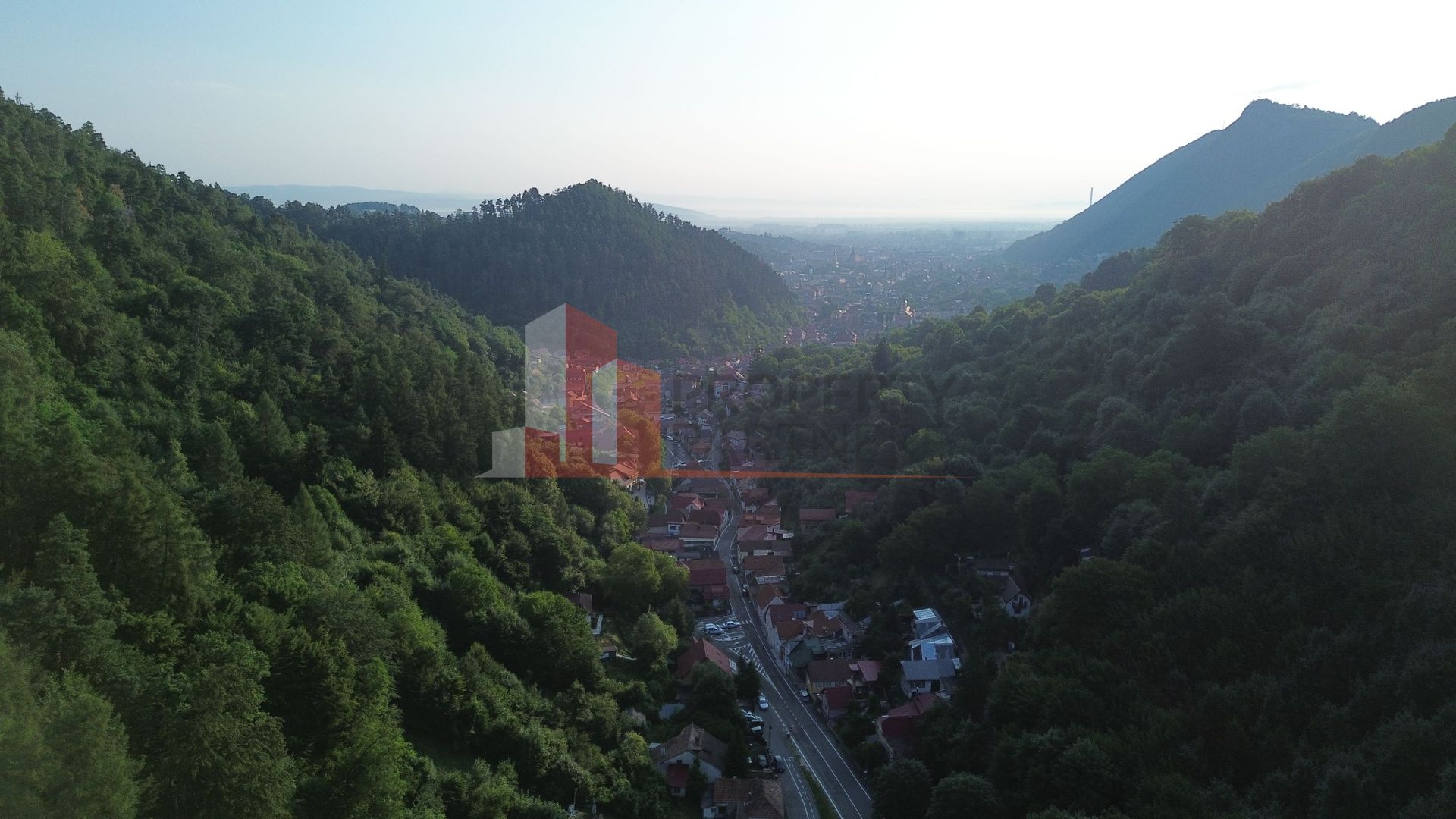 Teren Schei Brașovului – 1289 mp, zonă deosebită - imaginea 5