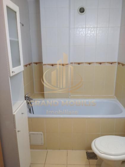 Apart 3 camere , bloc nou , utilat , mobilat, parcare privata - imaginea 6