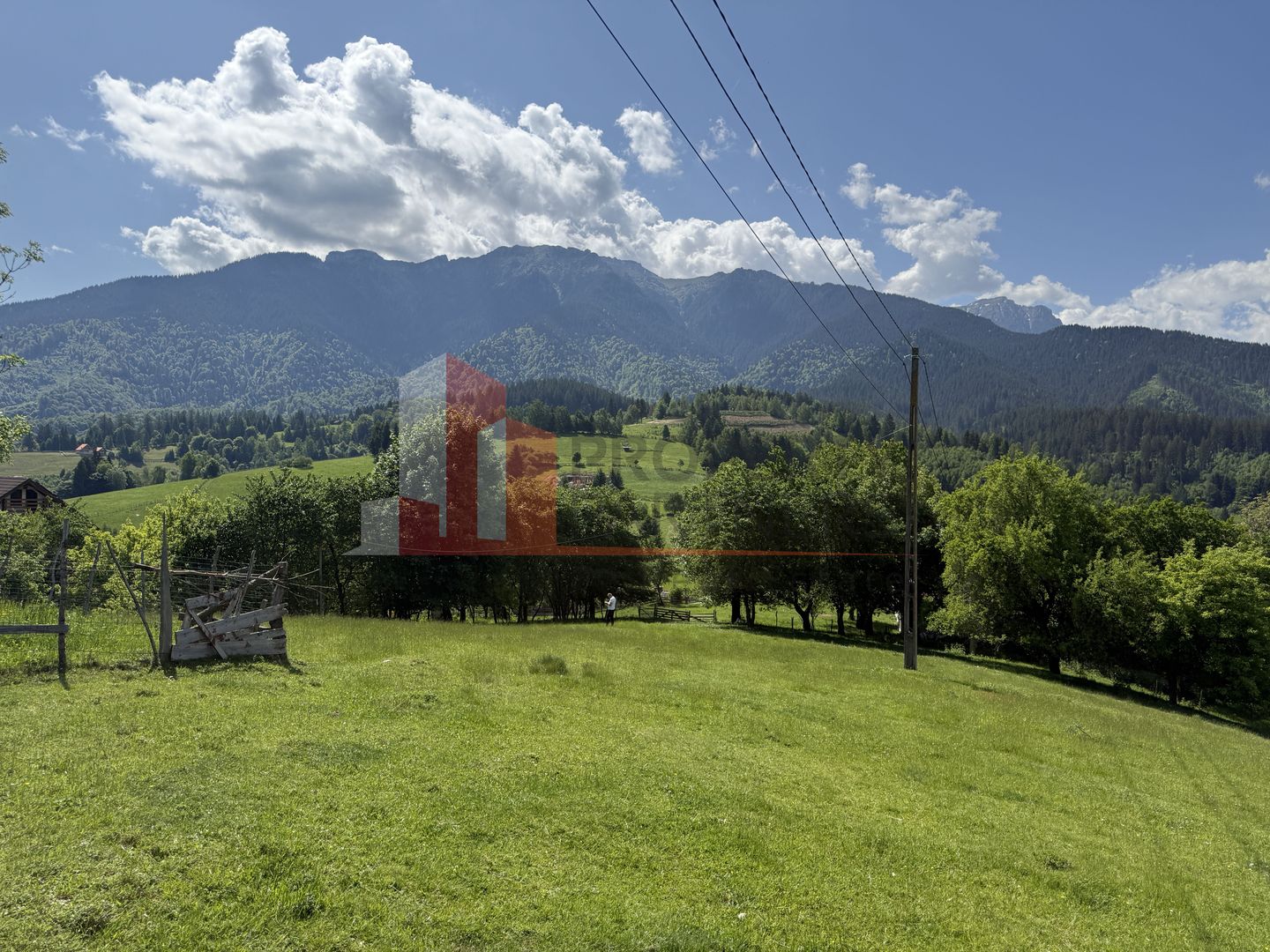 Teren cu priveliște spectaculoasă în Bran – Sohodol - imaginea 10