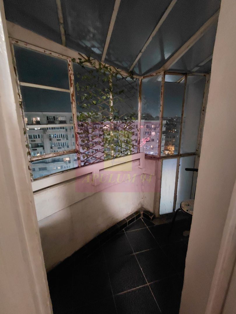 Vanzare apartament 2 camere bd Decebal stradal, parking - imaginea 14