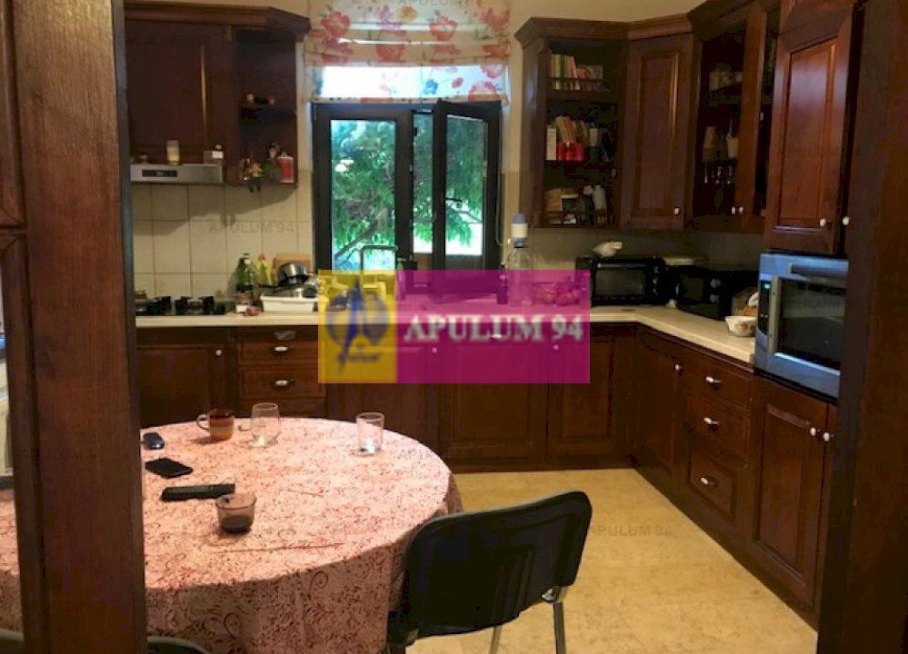 Vila Prelungirea Ghencea- Restaurantul Latin.